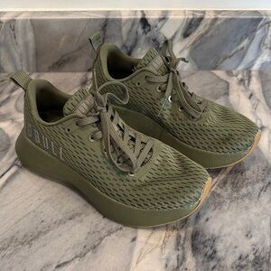 NOBULL Forest Green Training Shoes Men’s 7.5 - Women’s 9